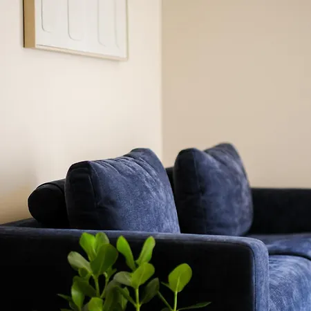 Premier The Garden - 3 Min Walk To Benina Express