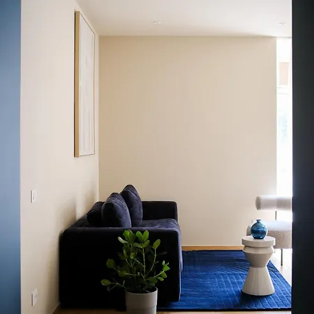 Apartman The Garden Premium - Large Windows - 3min Walk To Bernina Express & Station
